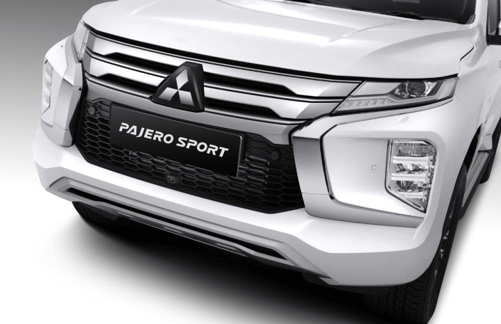 NEW PAJERO SPORT full